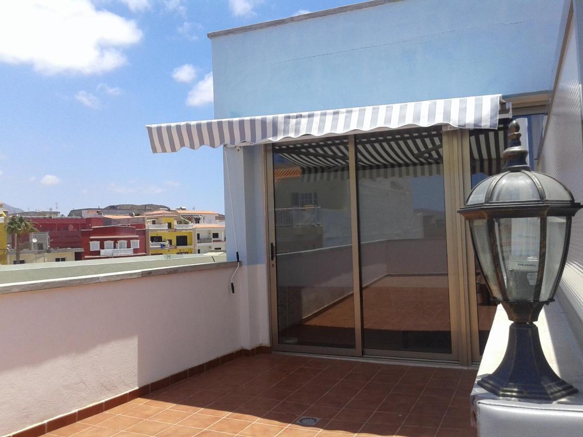 Apartamentos Tenerife Sur Guargacho Bagian luar foto