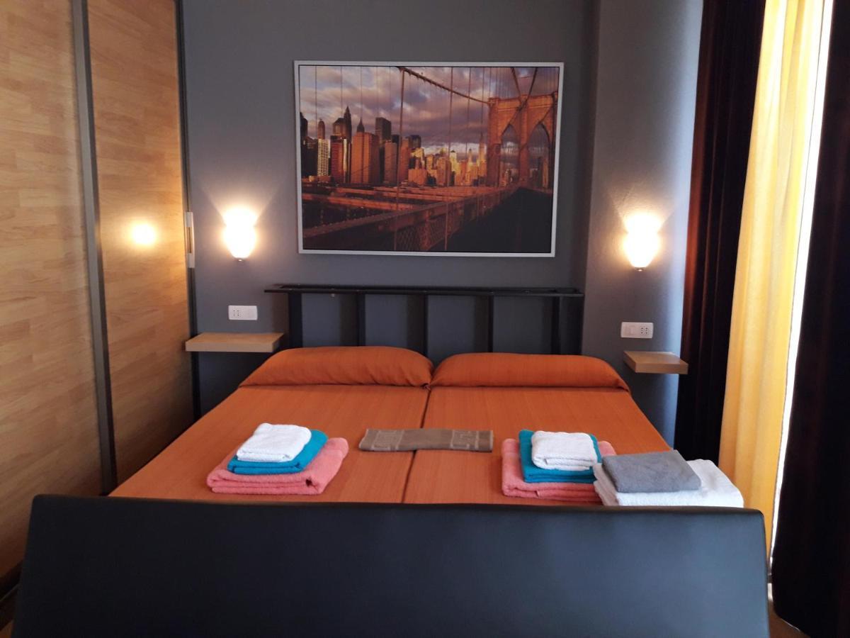 Apartamentos Tenerife Sur Guargacho Bagian luar foto